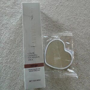 LumineSkin® Color-Changing Foundation Stick LIGHT color